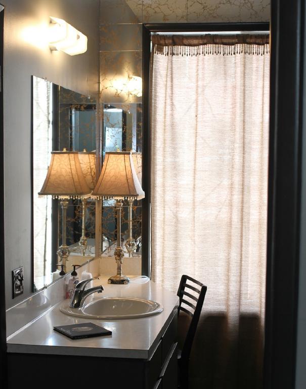 Lux Rooms Wallace Δωμάτιο φωτογραφία